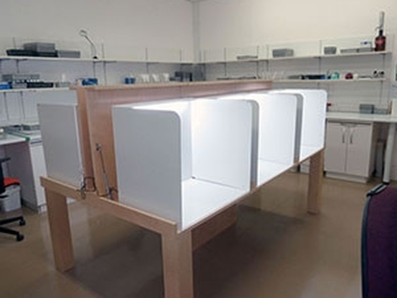 Postes convertibles Table Lab 